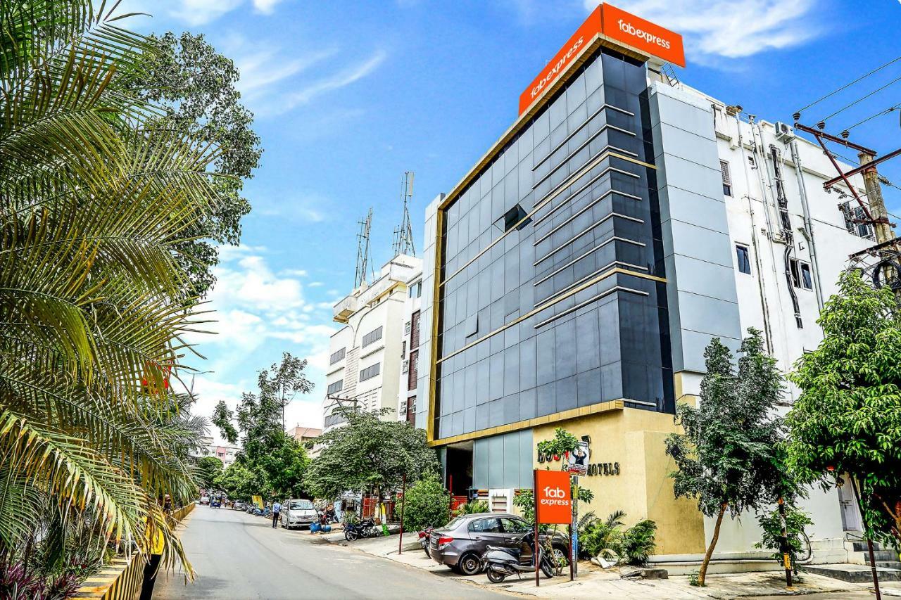 Fabexpress Essvee Mg Road Vijayawada 호텔 외부 사진